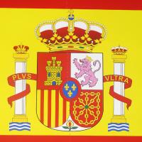 Großaufnahme des Deckenhängers Spanien Flagge 28 cm aus Karton.