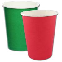 Pappbecher in den Farben rot und grün für den farbig gedeckten Partytisch.