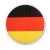 1 kleiner, runder Dekohänger mit 13,5 cm Durchmesser, im Design der schwarz-rot-gelben Deutschland Flagge.