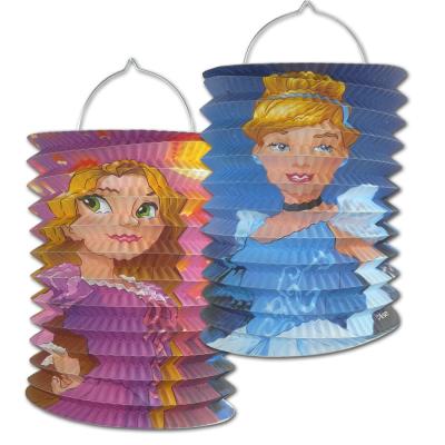 1 Geburtstagsdeko Prinzessin Zuglaterne mit Cinderella und Rapunzel Motiv, als Partydeko für einen märchenhaften Mädchen Kindergeburtstag.