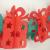 3D-Ansicht der weihnachtlichen Geschenkgirlande aus schwer entflammbarem Seidenpapier