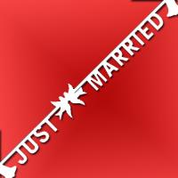 Buchstabenkette "Just Married" weiß