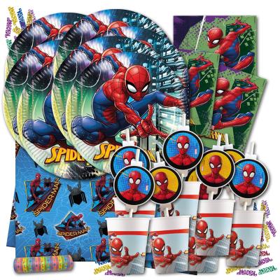Spiderman Motiv Partygeschirrset mit passenden Partyartikel für den perfekt gedeckten Kindergeburtstag Partytisch.